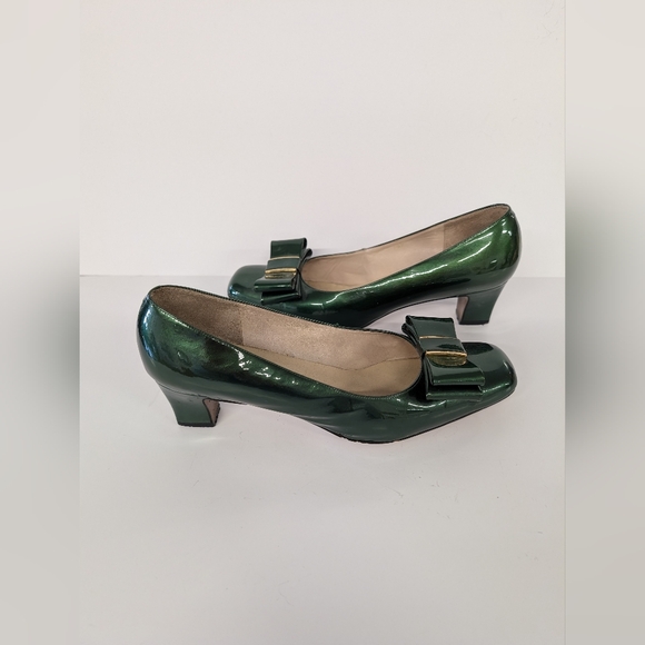 Vintage Green Patent Leather Shoe's Size 8.5 - Picture 1 of 6
